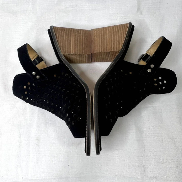 Chinese Laundry Peep Toe Perforated‎ Black Suede Block Heel Pump Size 7.5 - Picture 6 of 10